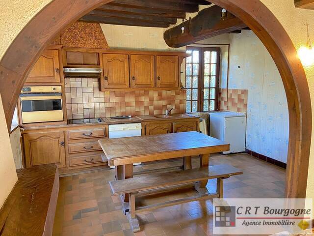 Bien vendu Maison maison ancienne 5 pièces 136 m² Toucy 89130