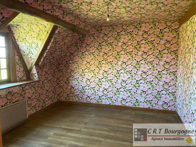Bien vendu Maison maison ancienne 5 pièces 136 m² Toucy 89130