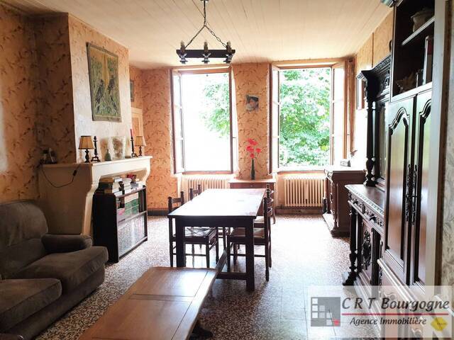 Bien vendu Maison maison ancienne 6 pièces 158 m² Courson-les-Carrières 89560