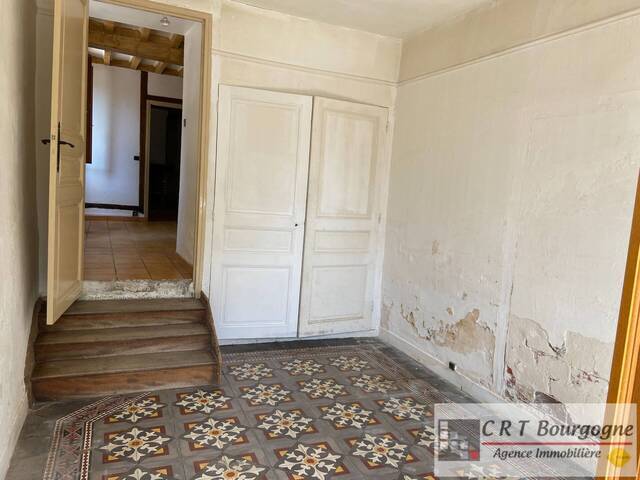 Bien vendu Appartement appartement 4 pièces 70 m² Villiers-Saint-Benoît 89130