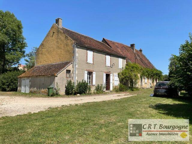 Bien vendu Maison corps de ferme 5 pièces 142 m² Saints en puisaye 89520