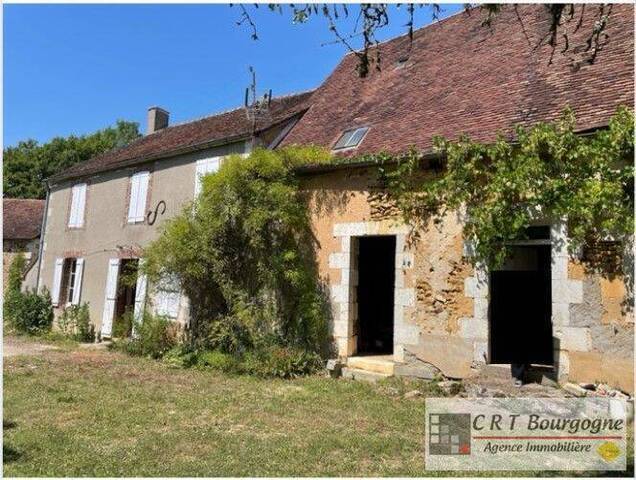 Bien vendu Maison corps de ferme 5 pièces 142 m² Saints en puisaye 89520