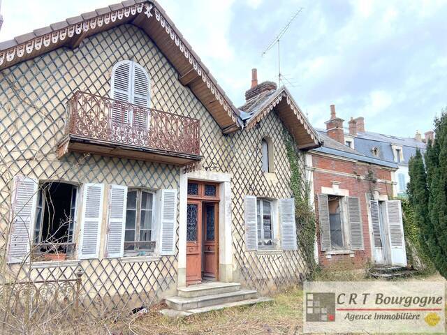 Bien vendu Maison maison ancienne 5 pièces 130 m² Toucy 89130