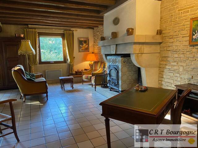 Vente Maison maison ancienne 5 pièces 111 m² Toucy 89130