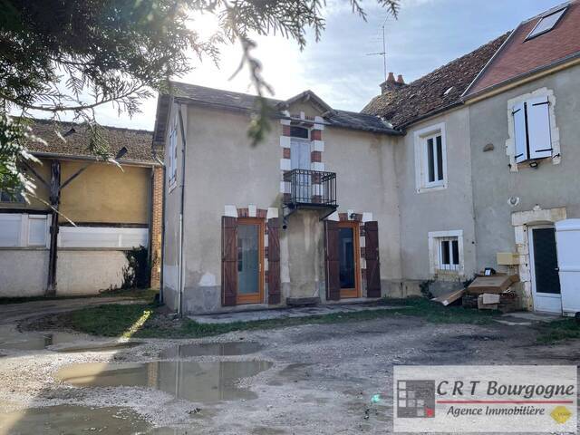 Vente Maison maison ancienne 6 pièces 102 m² Leugny 89130