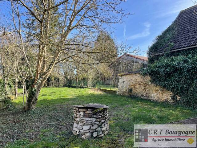 Vente Maison maison ancienne 6 pièces 102 m² Leugny 89130