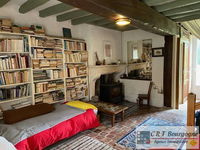 Vente Maison longère 4 pièces 127 m² Coulangeron 89580