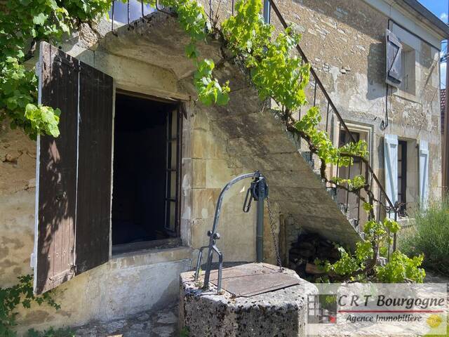 Vente Maison maison ancienne 6 pièces 147 m² Sougères-en-Puisaye 89520