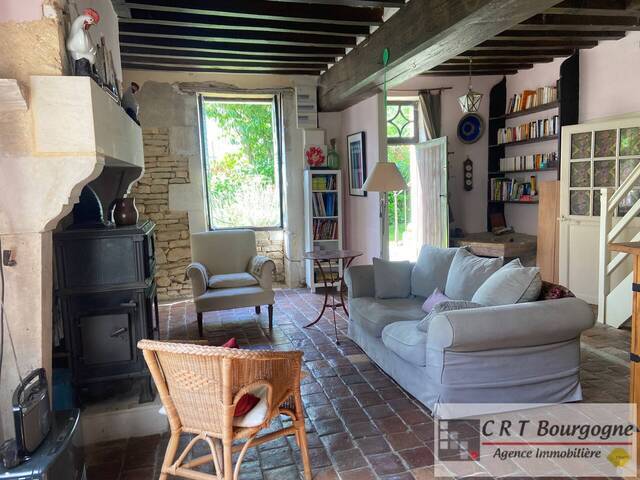 Vente Maison maison ancienne 6 pièces 147 m² Sougères-en-Puisaye 89520