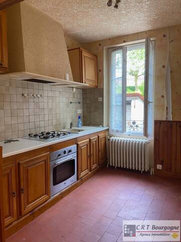 Vente Maison maison ancienne 5 pièces 77 m² Saint-Fargeau 89170