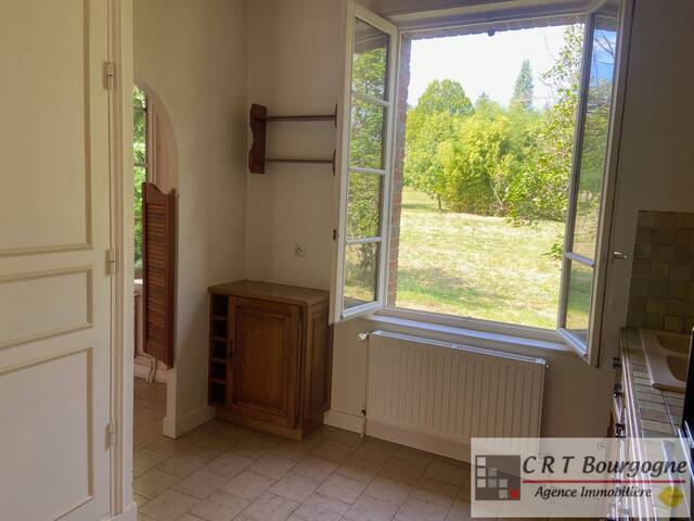 Vente Maison maison individuelle 176 m² Saint-Aubin-Château-Neuf 89110