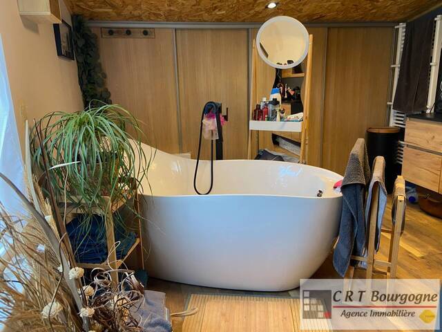 Vente Maison maison ancienne 4 pièces 115 m² Toucy 89130