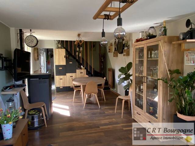 Vente Maison maison ancienne 4 pièces 115 m² Toucy 89130