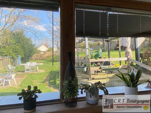 Vente Maison maison ancienne 4 pièces 115 m² Toucy 89130