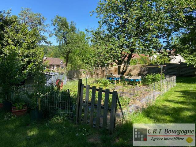 Vente Maison maison ancienne 4 pièces 115 m² Toucy 89130