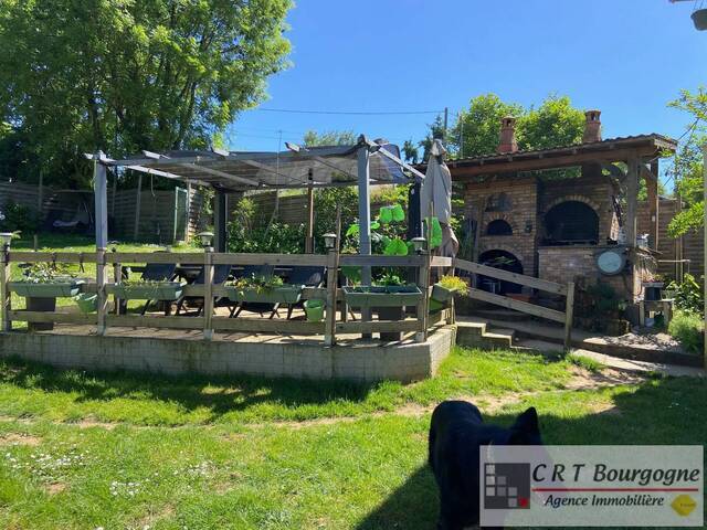 Vente Maison maison ancienne 4 pièces 115 m² Toucy 89130