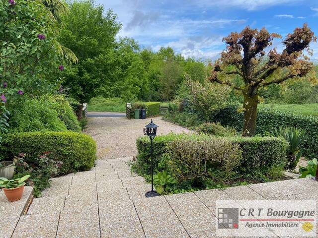 Vente Maison pavillon 6 pièces 160 m² Pourrain 89240