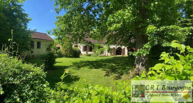 Vente Maison longère 9 pièces 250 m² Toucy 89130