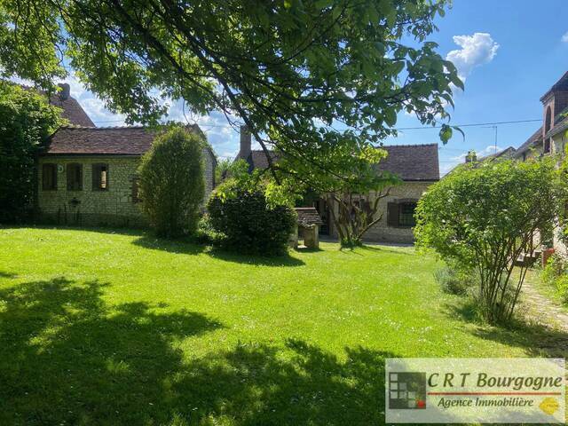 Vente Maison longère 9 pièces 250 m² Toucy 89130