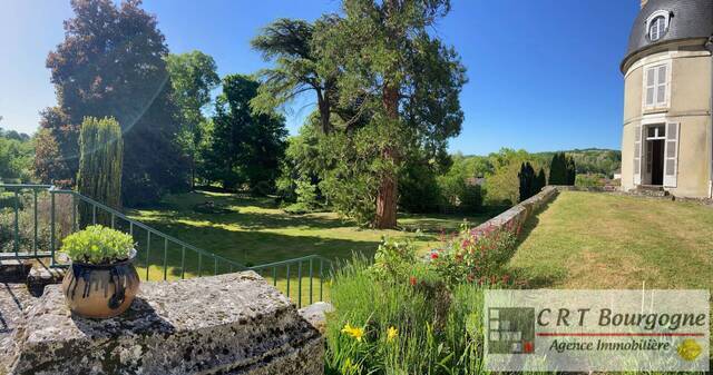 Vente Maison château 12 pièces 370 m² Toucy 89130