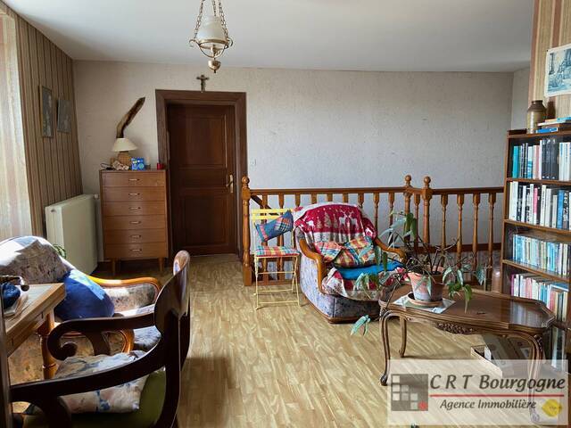 Vente Maison maison ancienne 7 pièces 215 m² Ouanne 89560