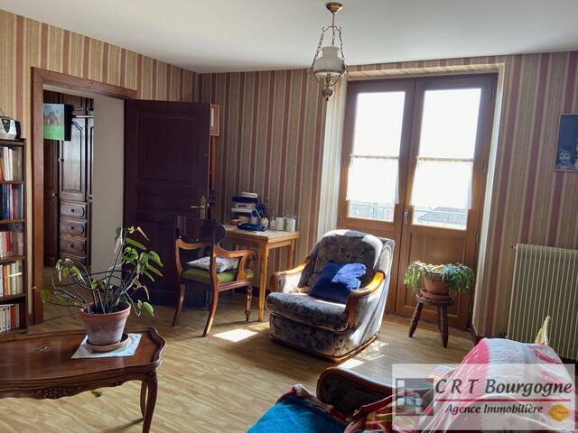 Vente Maison maison ancienne 7 pièces 215 m² Ouanne 89560