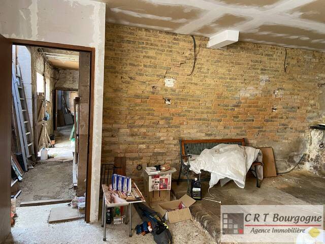 Vente Maison maison ancienne 7 pièces 215 m² Ouanne 89560