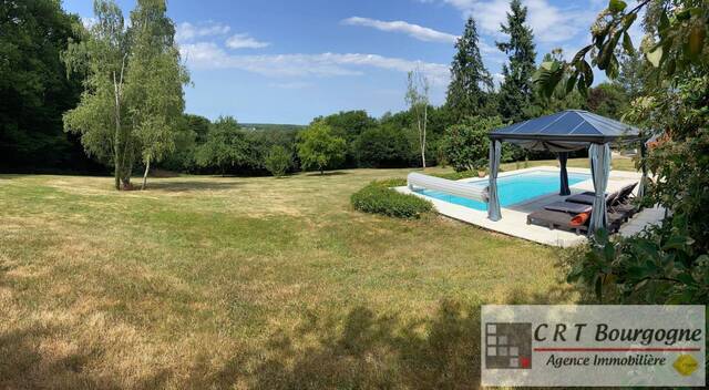 Vente Maison corps de ferme 7 pièces 223 m² Toucy 89130