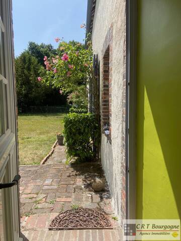 Vente Maison corps de ferme 7 pièces 223 m² Toucy 89130