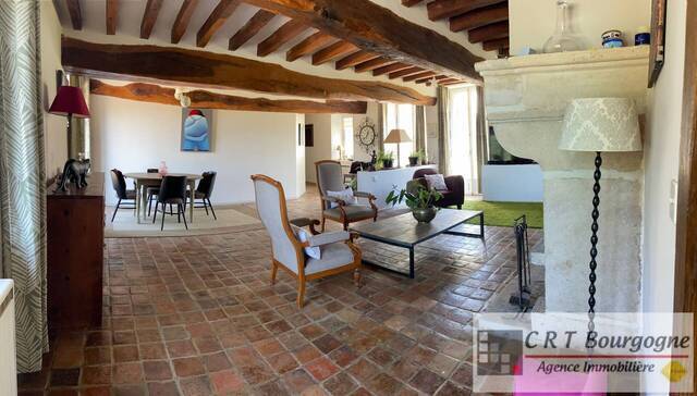Vente Maison corps de ferme 7 pièces 223 m² Toucy 89130