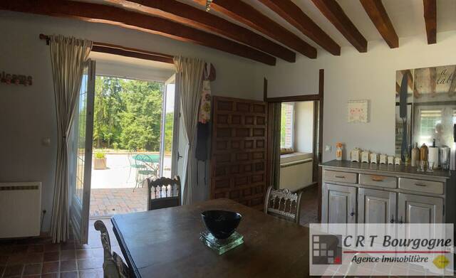 Vente Maison corps de ferme 7 pièces 223 m² Toucy 89130