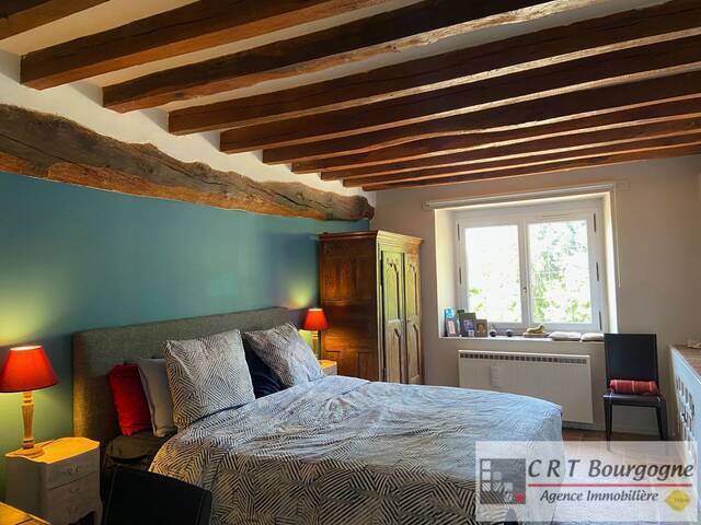 Vente Maison corps de ferme 7 pièces 223 m² Toucy 89130