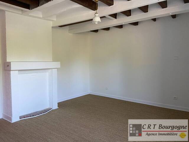 Vente Maison corps de ferme 7 pièces 223 m² Toucy 89130