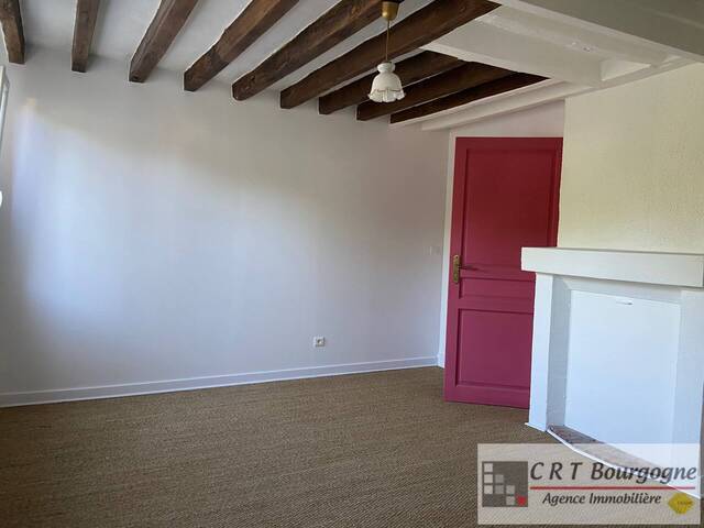 Vente Maison corps de ferme 7 pièces 223 m² Toucy 89130