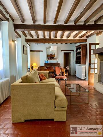 Vente Maison maison ancienne 7 pièces 164 m² Toucy 89130