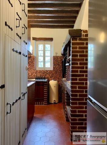 Vente Maison maison ancienne 7 pièces 164 m² Toucy 89130