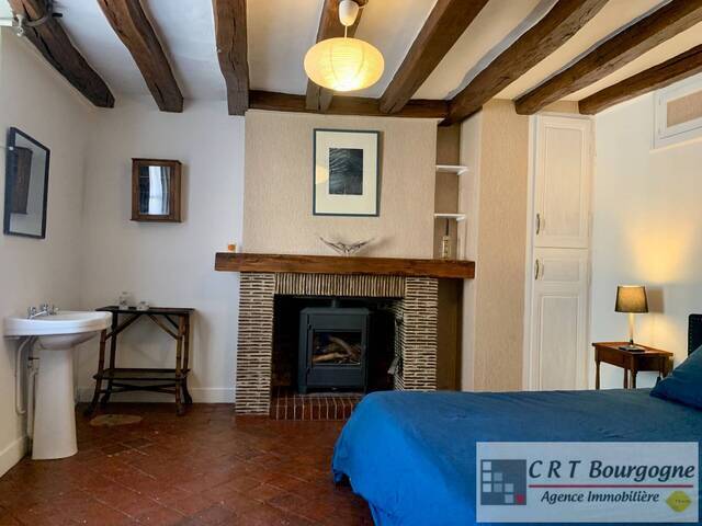 Vente Maison maison ancienne 7 pièces 164 m² Toucy 89130