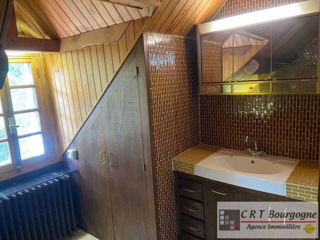 Vente Maison maison ancienne 7 pièces 164 m² Toucy 89130