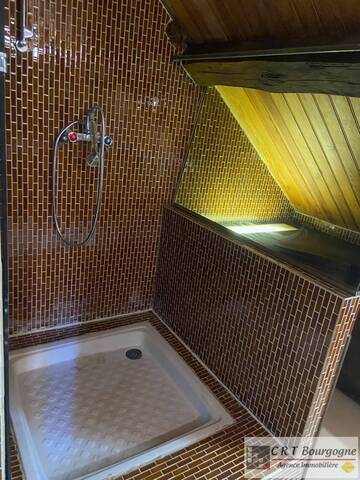 Vente Maison maison ancienne 7 pièces 164 m² Toucy 89130