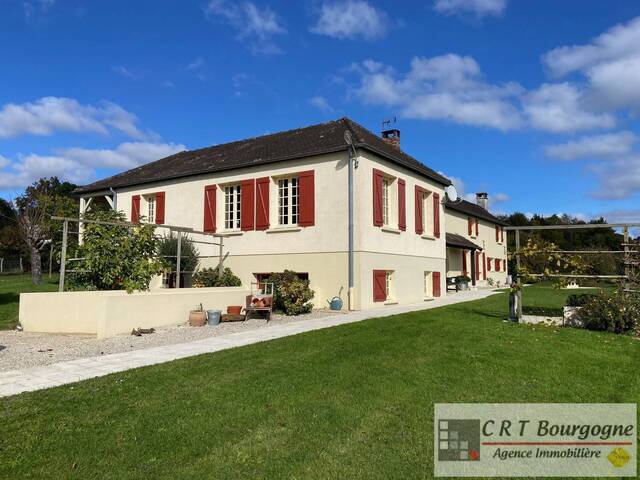 Vente Maison propriété 8 pièces 240 m² Toucy 89130