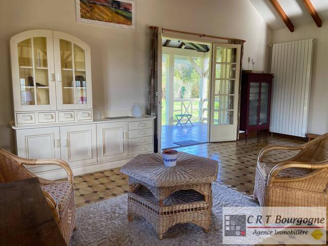 Vente Maison propriété 8 pièces 240 m² Toucy 89130