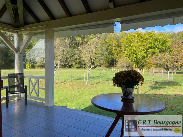 Vente Maison propriété 8 pièces 240 m² Toucy 89130