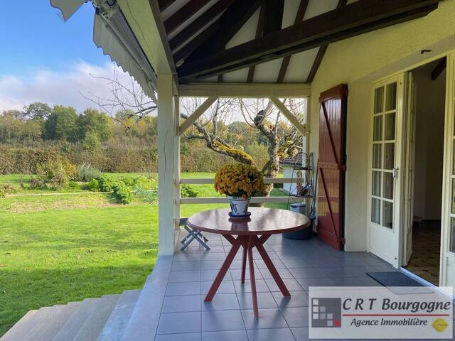 Vente Maison propriété 8 pièces 240 m² Toucy 89130