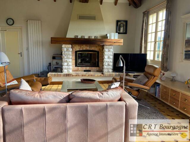 Vente Maison propriété 8 pièces 240 m² Toucy 89130