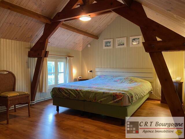 Vente Maison propriété 8 pièces 240 m² Toucy 89130