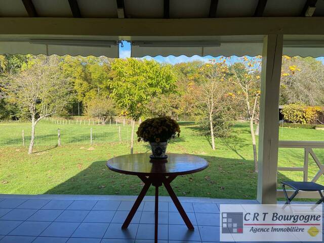 Vente Maison propriété 8 pièces 240 m² Toucy 89130