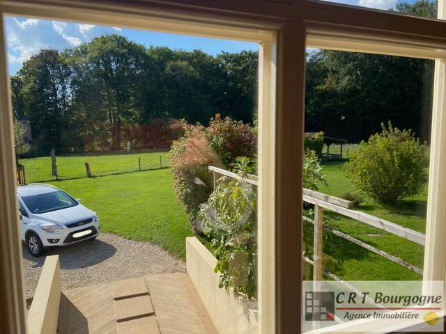 Vente Maison propriété 8 pièces 240 m² Toucy 89130