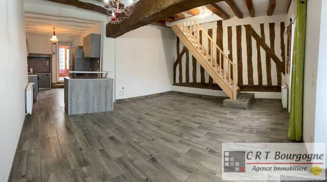 Vente Maison maison ancienne 4 pièces 75 m² Toucy 89130