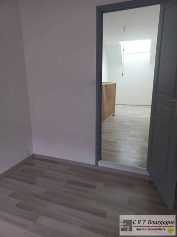 Vente Maison maison ancienne 4 pièces 75 m² Toucy 89130