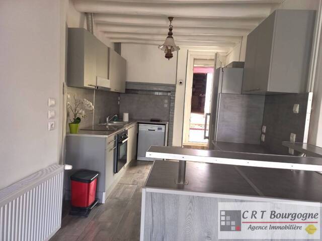 Vente Maison maison ancienne 4 pièces 75 m² Toucy 89130